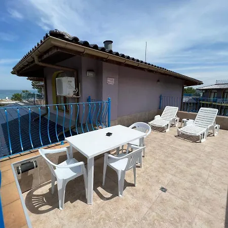 Gradina Garden B33