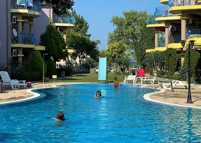 Gradina Garden B33 Tschernomorez